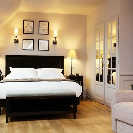 Hotel Saint-Louis Pigalle 3*