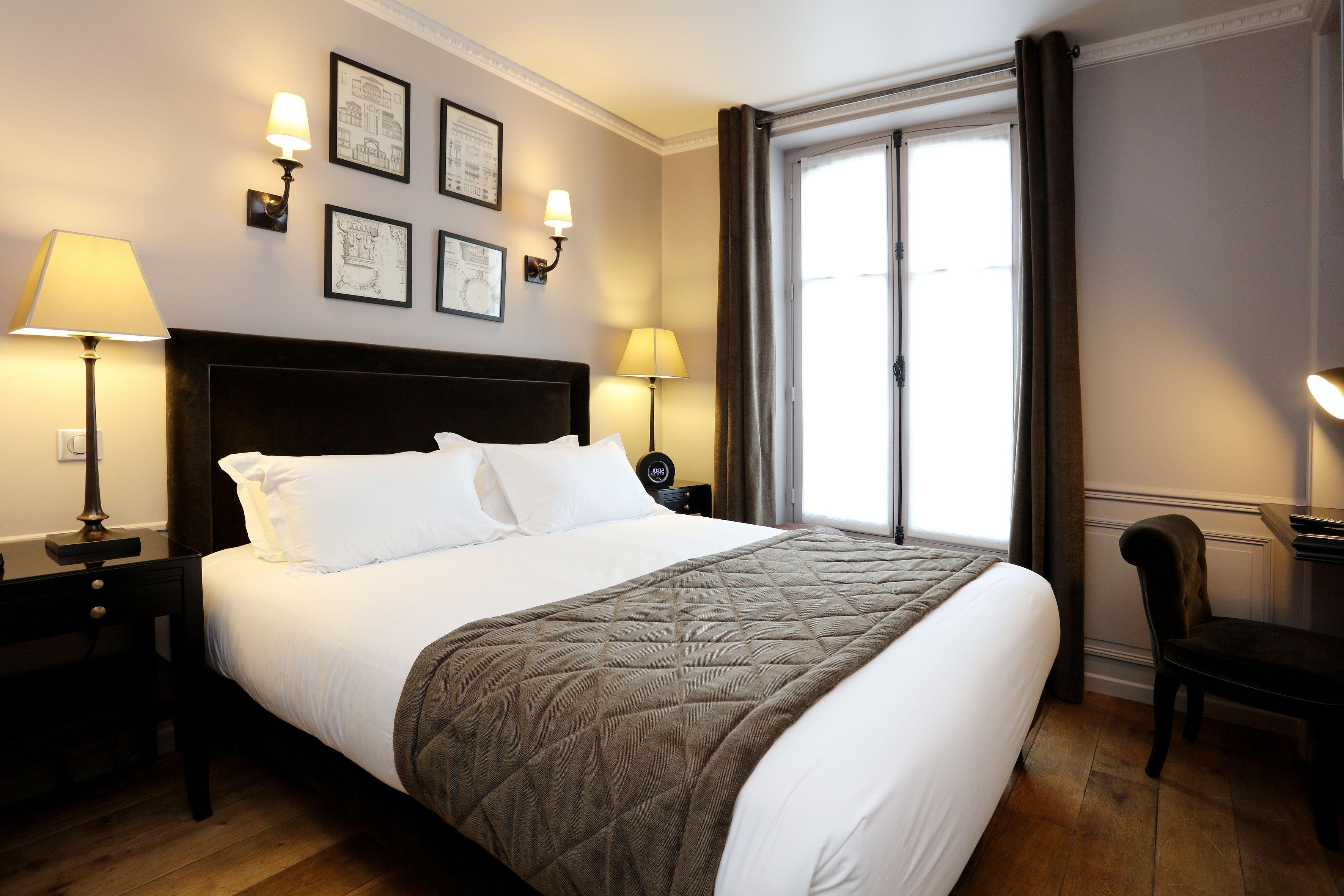Saint-louis Pigalle